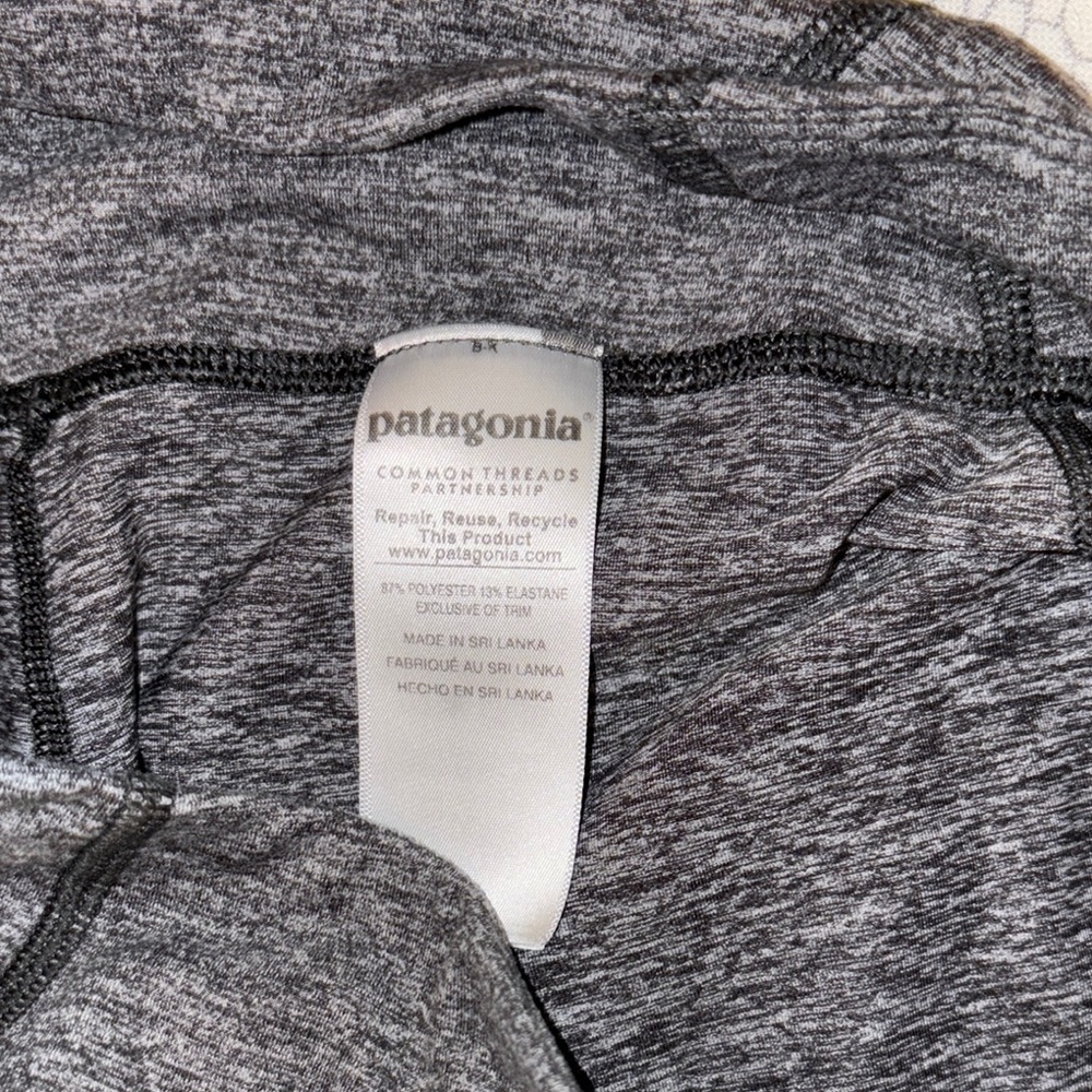 Patagonia Gray Leggings Stretchy Athletic Bottoms - Picture 4 of 4